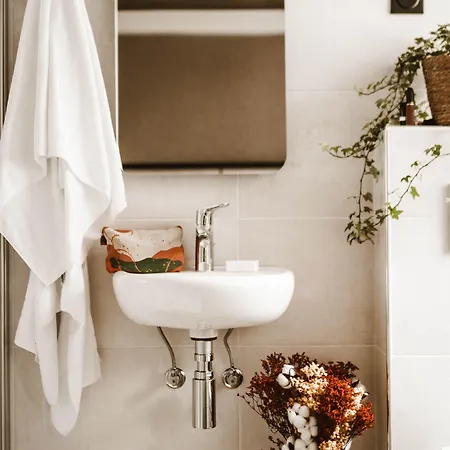 La Maison Montparnasse Hotel 2*