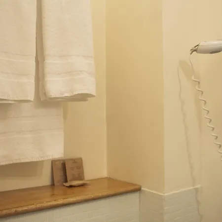 La Maison Montparnasse Hotel 2*