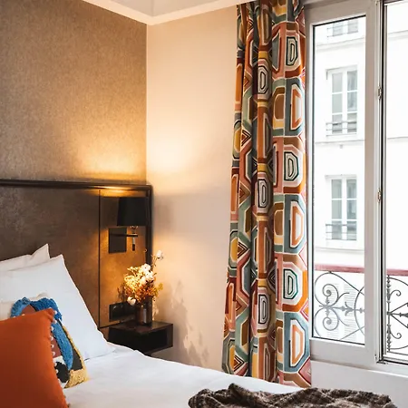 La Maison Montparnasse Paryż