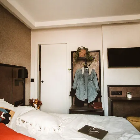 La Maison Montparnasse Отель