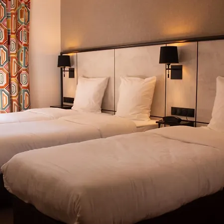 Hotel La Maison Montparnasse Paryż