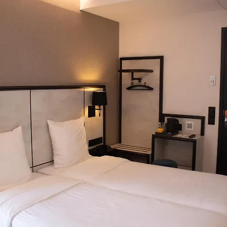 La Maison Montparnasse Hotel