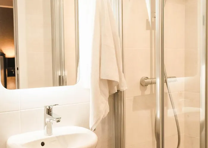 Szálloda La Maison Montparnasse 2*