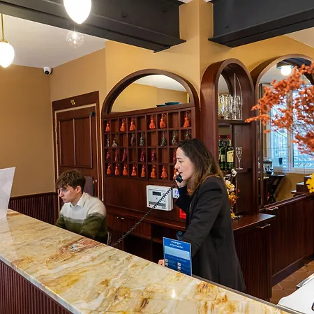 Hotel La Maison Montparnasse