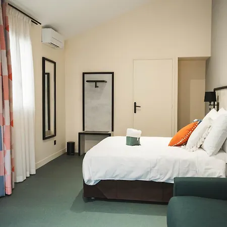 Hotel La Maison Montparnasse Paryż